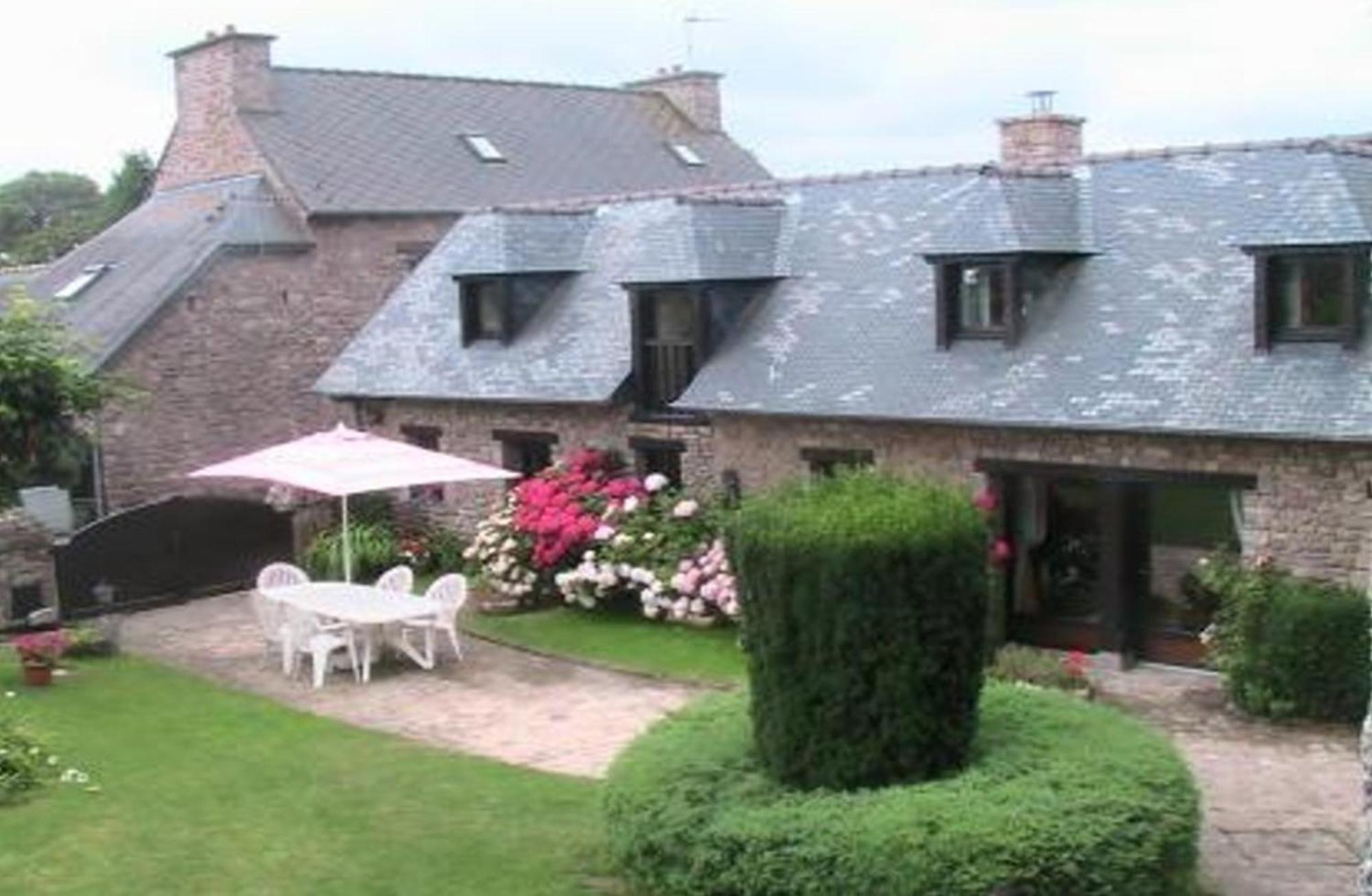 Gite De Kerberso Plehedel Exterior photo