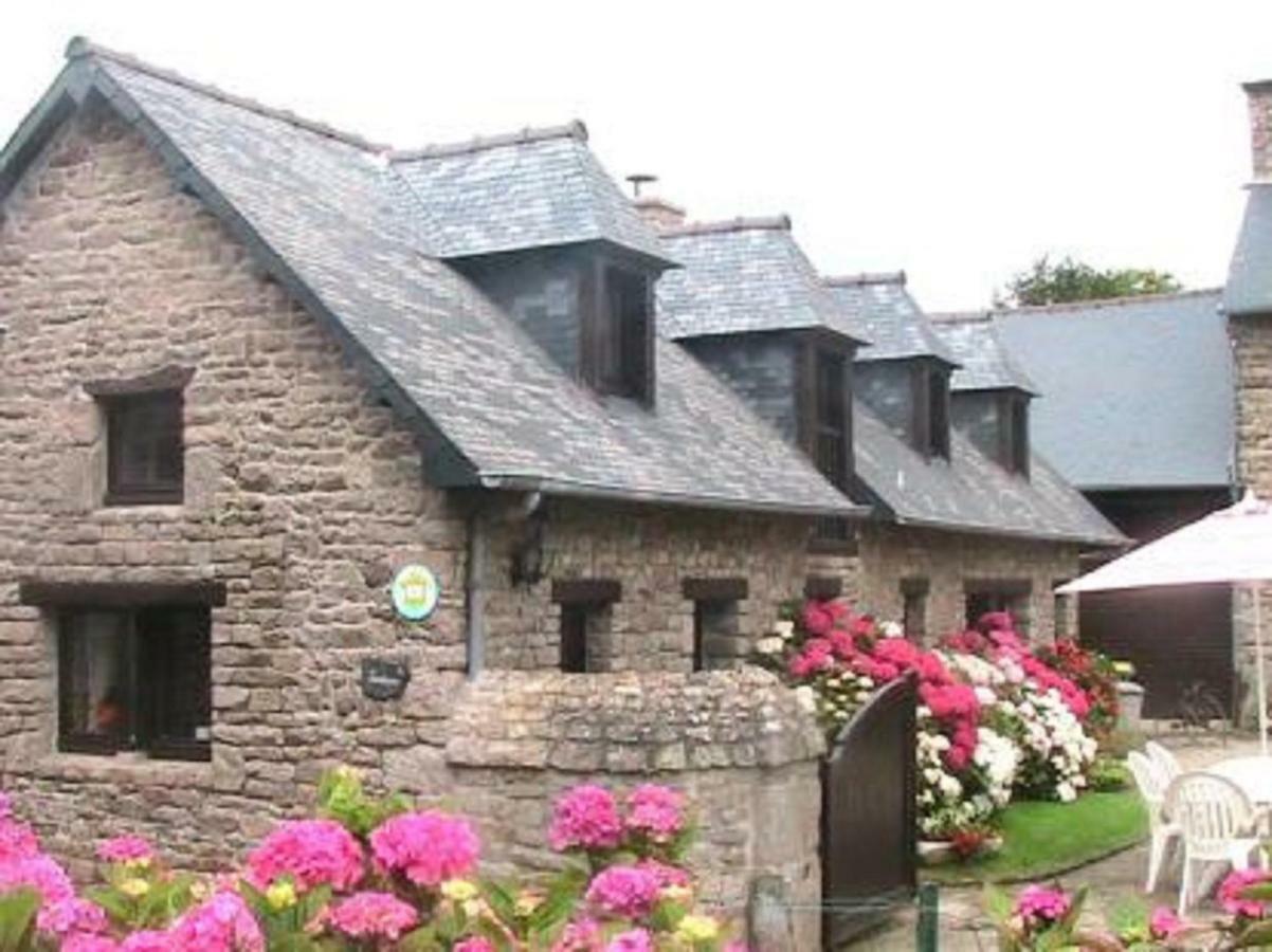 Gite De Kerberso Plehedel Exterior photo